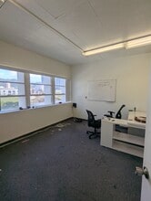 1311 Kapiolani Blvd, Honolulu, HI for lease Building Photo- Image 2 of 2