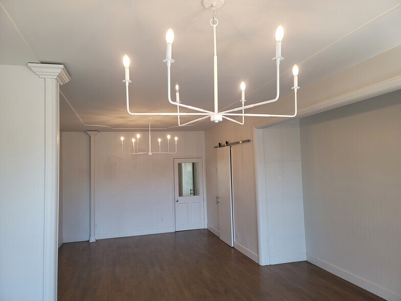 457 Healdsburg Ave, Healdsburg, CA à louer - Photo du bâtiment - Image 3 de 17