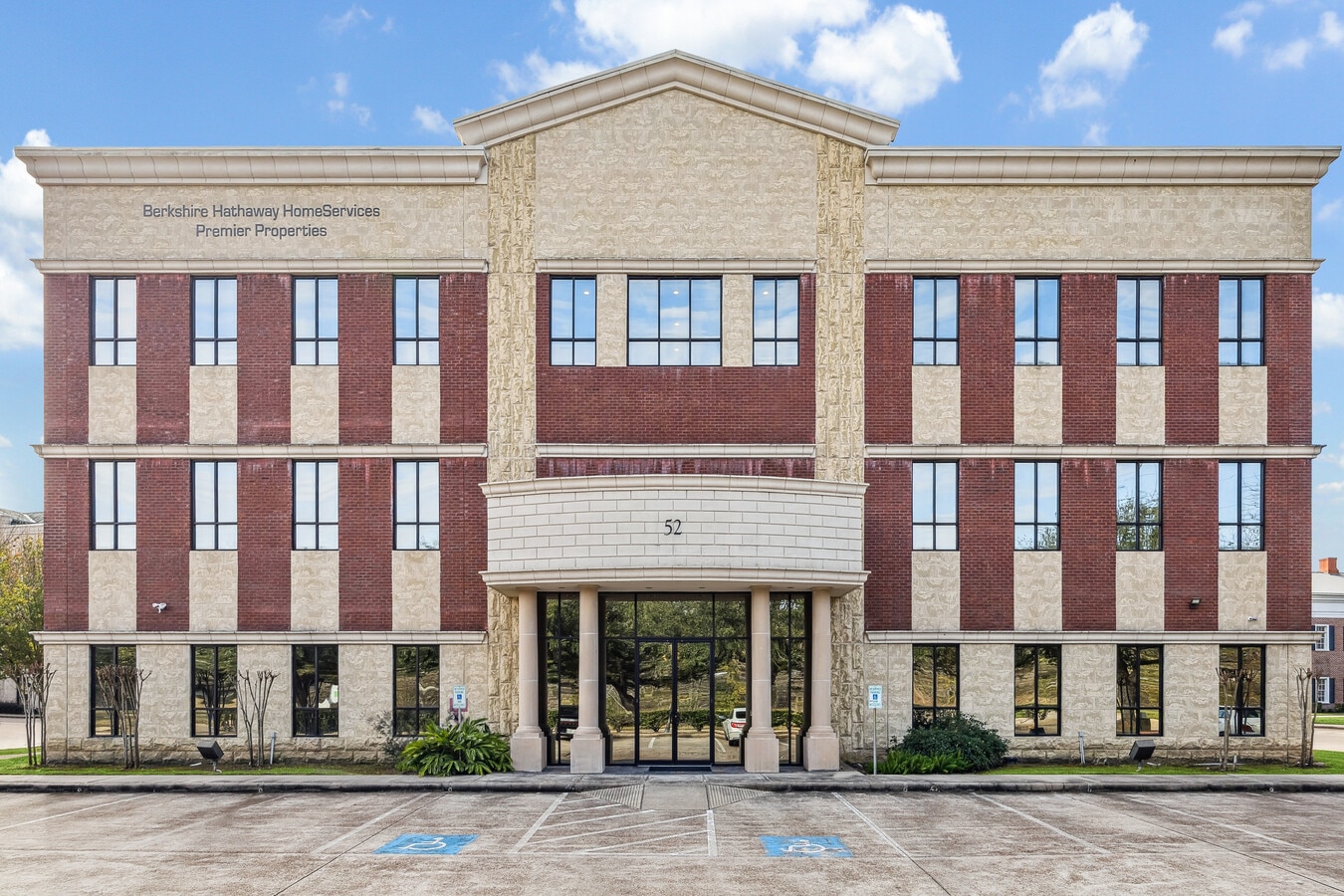 52 Sugar Creek Center Blvd, Sugar Land, TX 77478 - Unit 100 & 125 -  - Interior Photo - Image 1 of 22