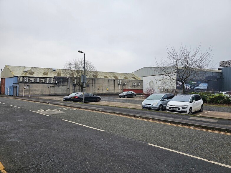 Adams St, Birmingham à vendre - Photo du bâtiment - Image 2 de 3