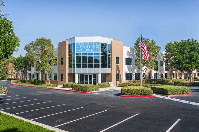 Plus de détails pour 3129 Tiger Run Ct, Carlsbad, CA - Bureau, Local d'activités à louer