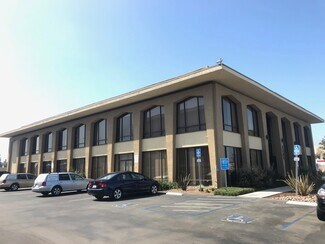 Plus de détails pour 8305 Vickers St, San Diego, CA - Bureau à louer