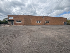 315 N 9th St, St Charles, IL for lease Interior Photo- Image 1 of 9