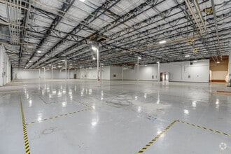 9777 W Gulf Bank Rd, Houston, TX à louer Photo intérieure- Image 2 de 10