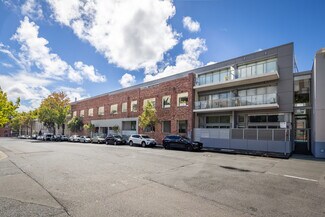 Plus de détails pour 24 Lyons Rd, Camperdown - Multi-résidentiel à vendre