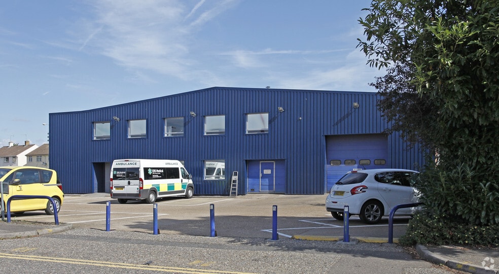 Bilton Rd, Chelmsford for lease - Building Photo - Image 2 of 2
