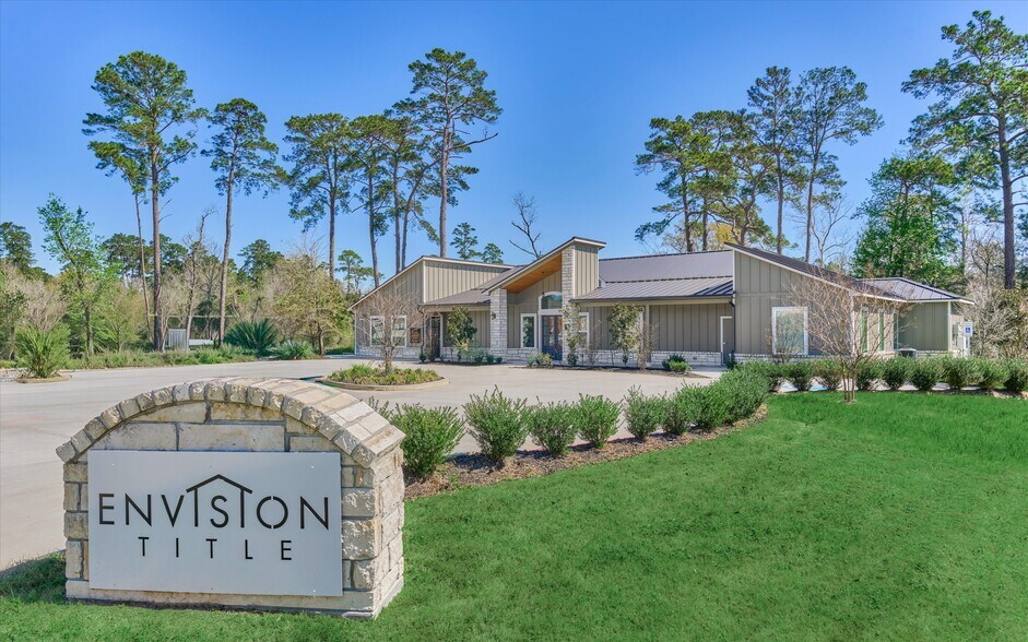 1902 Longmire Road, Conroe, TX à louer - Photo du bâtiment - Image 2 de 29