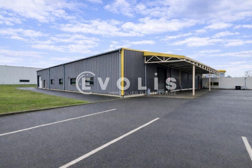 Rue Des Genets, Reyrieux for lease - Building Photo - Image 2 of 15