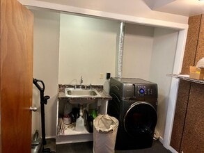 125 Valley Vw, Mendon, VT for lease Interior Photo- Image 2 of 14