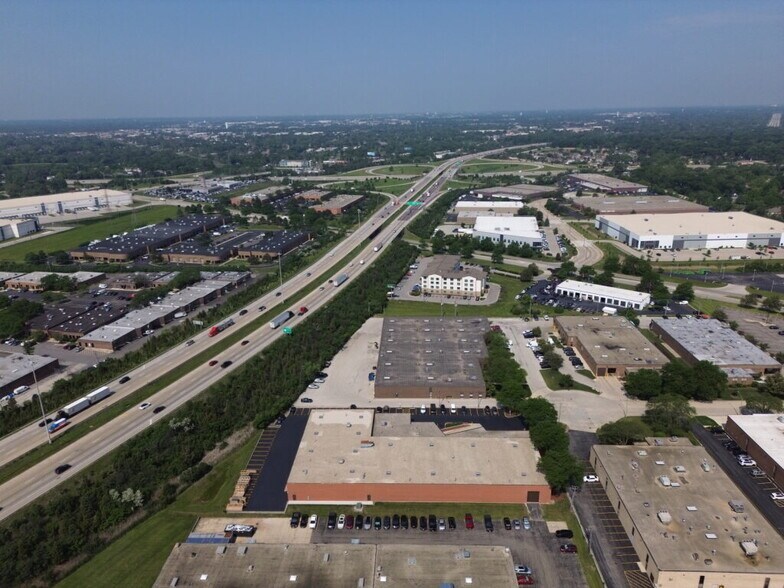 925-933 Oaklawn Ave, Elmhurst, IL à vendre - Photo principale - Image 2 de 7