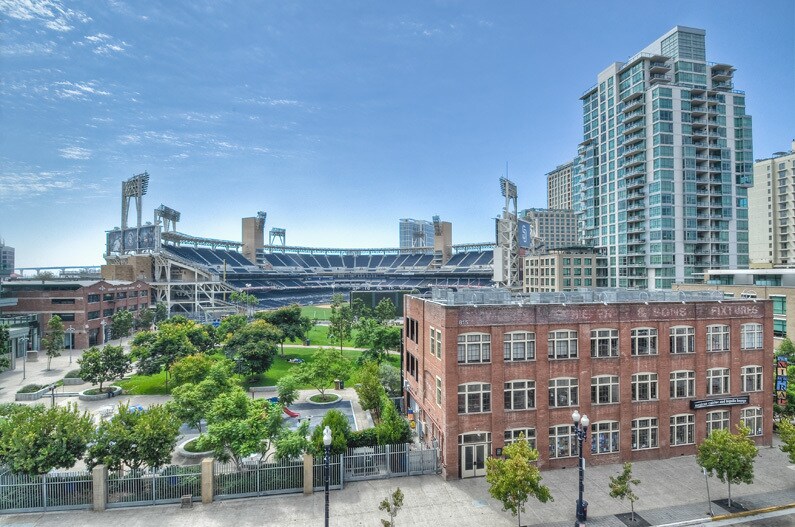 406 9th Ave, San Diego, CA for sale Primary Photo- Image 1 of 14