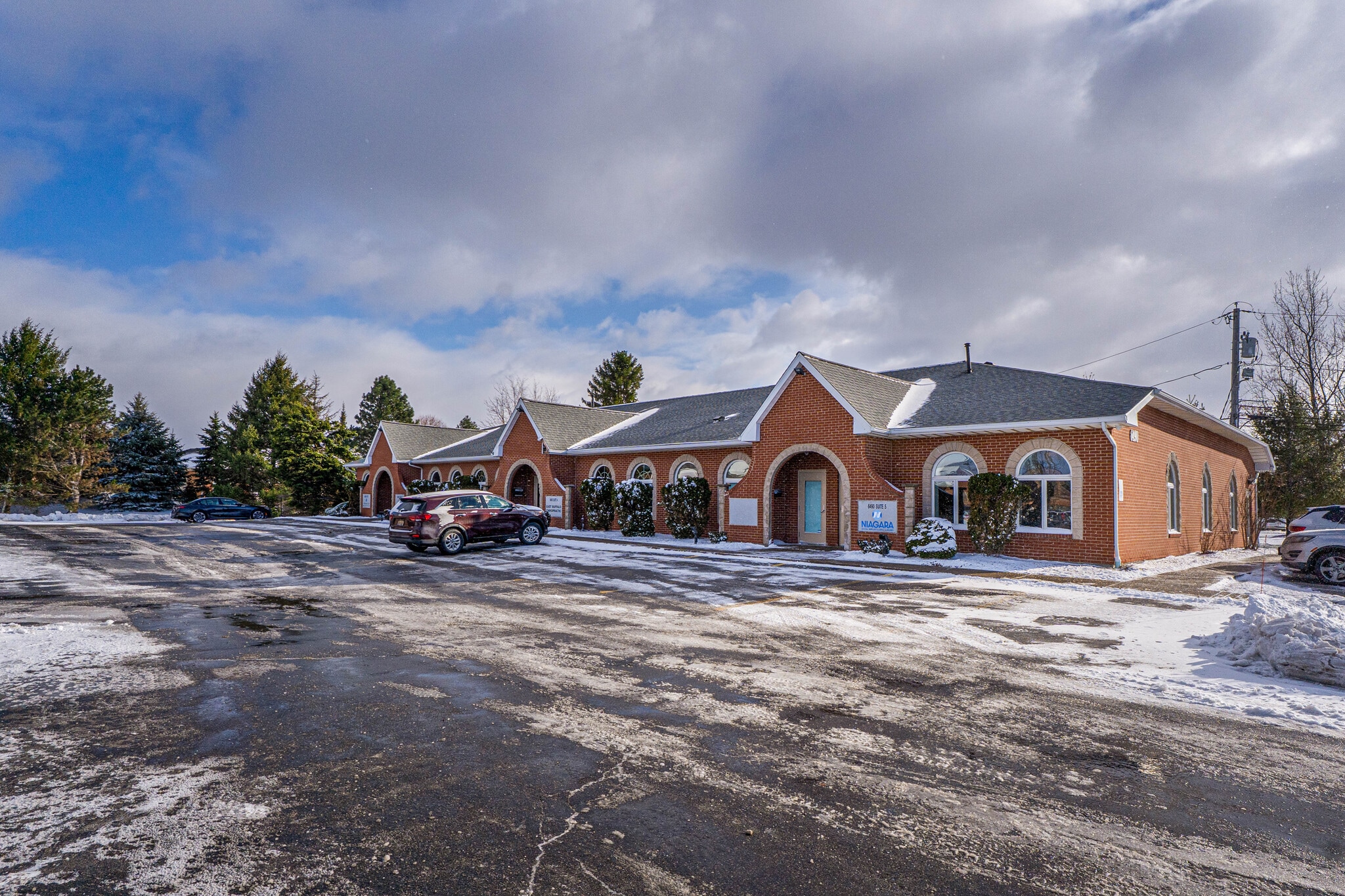 6490 Main St, Buffalo, NY for lease Primary Photo- Image 1 of 26