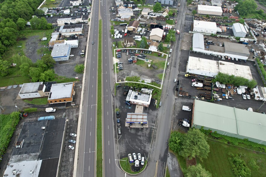 7002 Bristol Pike, Levittown, PA for sale - Building Photo - Image 2 of 7