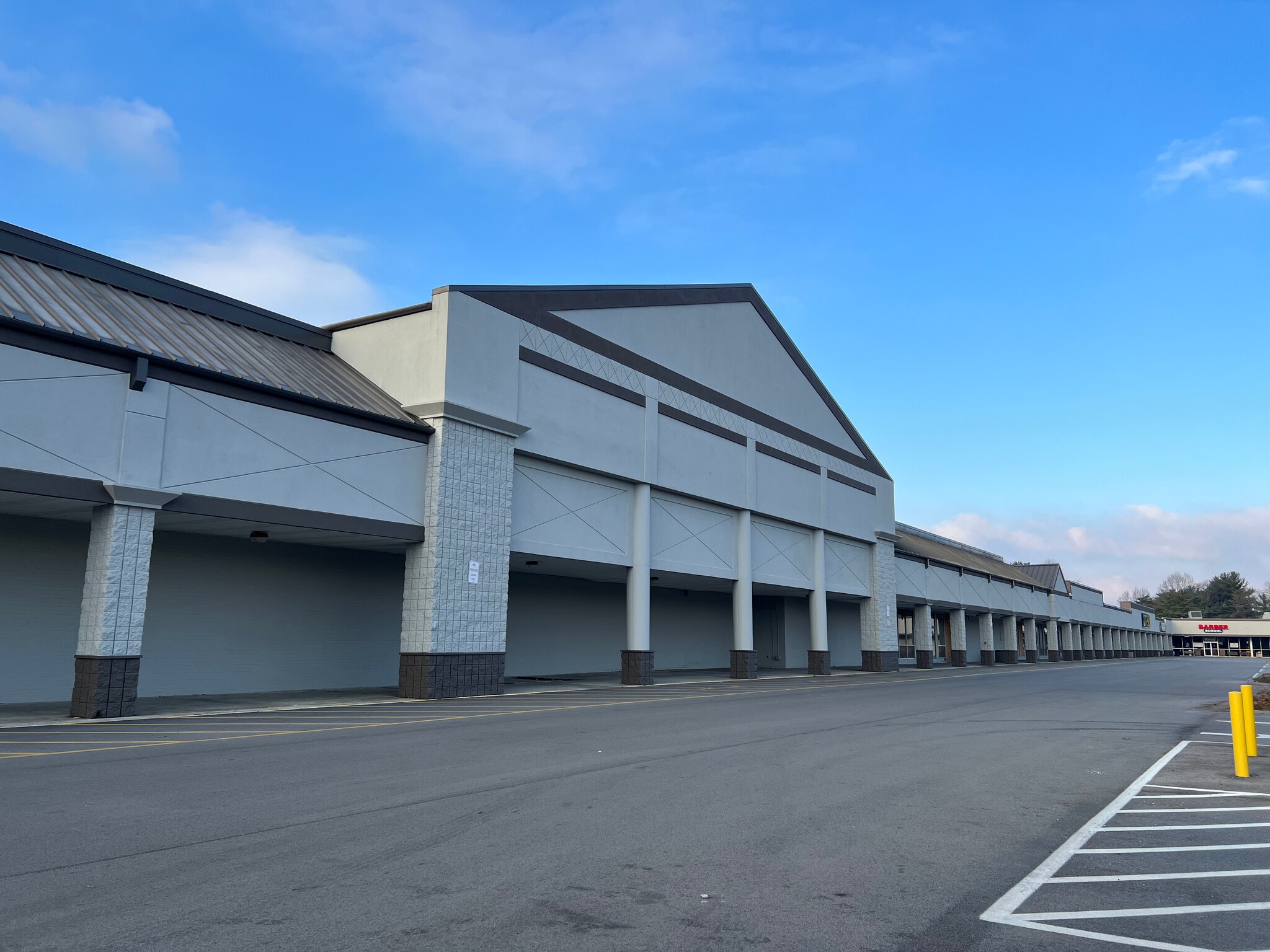 1114 Mercury Blvd, Murfreesboro, TN for lease Primary Photo- Image 1 of 9