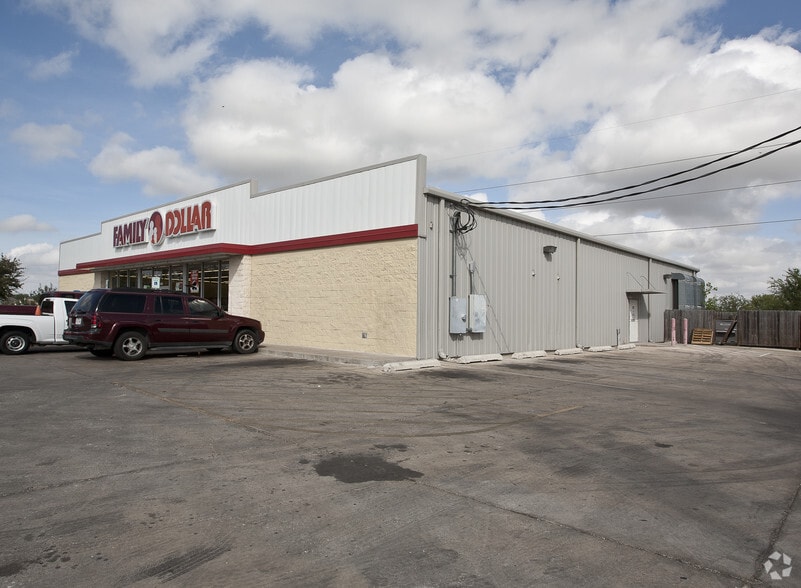 3724 Buddy Owens Boulevard, McAllen, TX for sale - Building Photo - Image 3 of 3