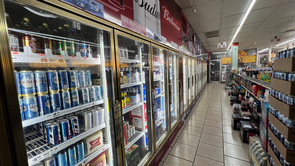 5417 Harrisburg Blvd, Houston, TX à vendre - Photo intérieure - Image 2 de 6