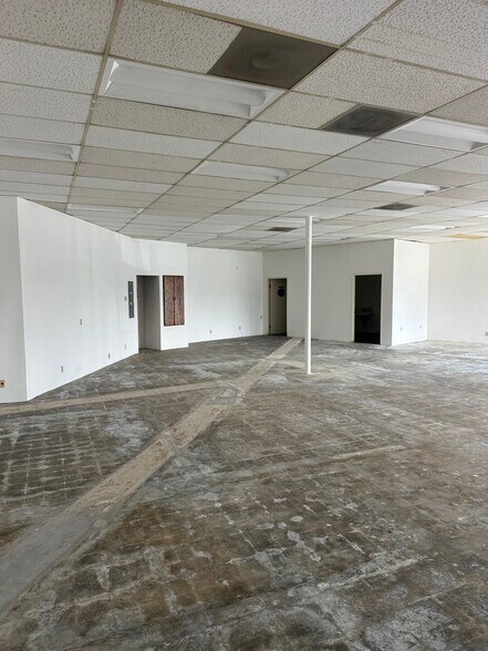 1302 Sepulveda Blvd, Harbor City, CA à louer - Photo du bâtiment - Image 2 de 6