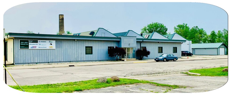 2501-2503 Deborah Ave, Zion, IL à louer - Photo du bâtiment - Image 3 de 10