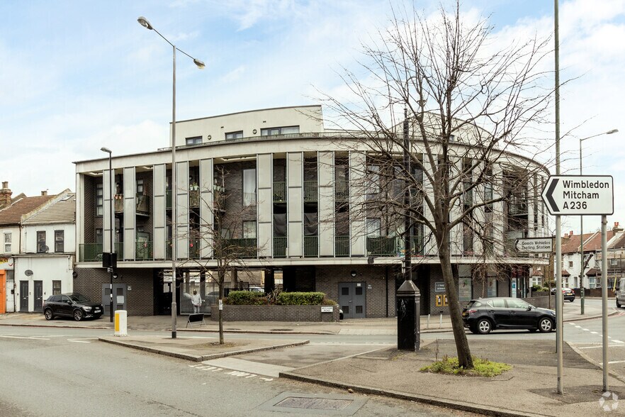 308 Thornton Rd, Croydon à vendre - Photo du bâtiment - Image 3 de 3
