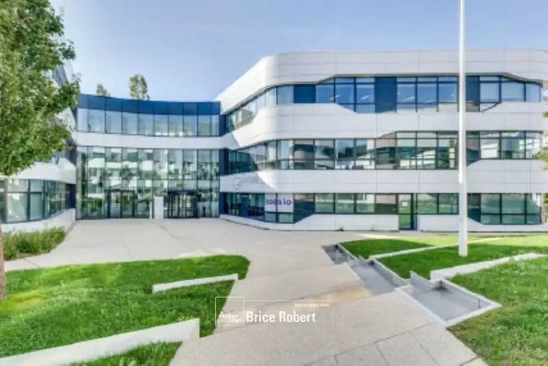 Bureau dans Champagne-au-Mont-d'Or à louer - Photo du bâtiment - Image 3 de 12