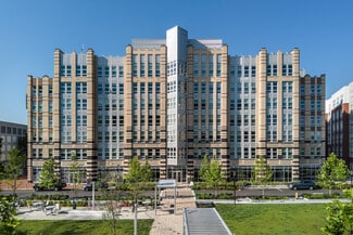 Plus de détails pour 1100 N Fayette St, Alexandria, VA - Commerce de détail à louer