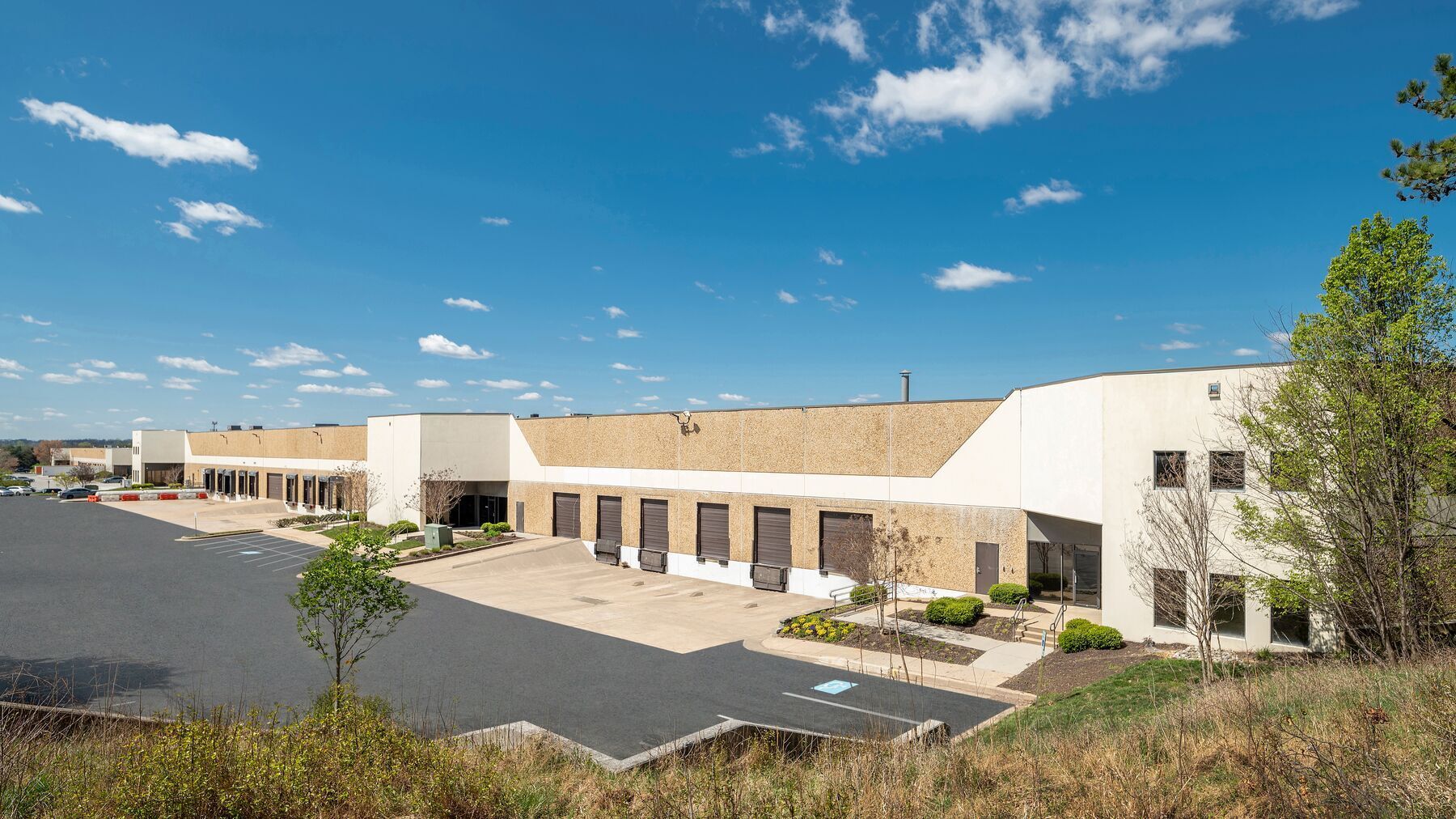 8241 Sandy Ct, Jessup, MD for lease Building Photo- Image 1 of 8