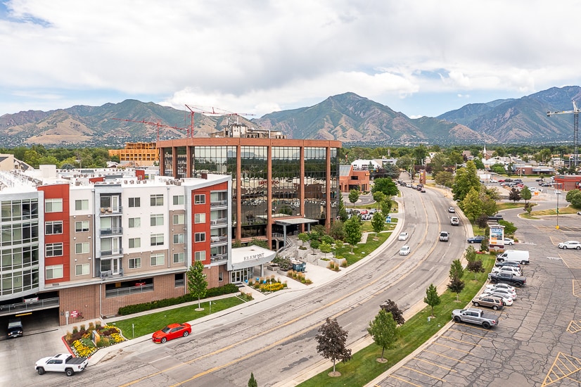 1245 E brickyard Rd, Salt Lake City, UT for lease - Building Photo - Image 3 of 8