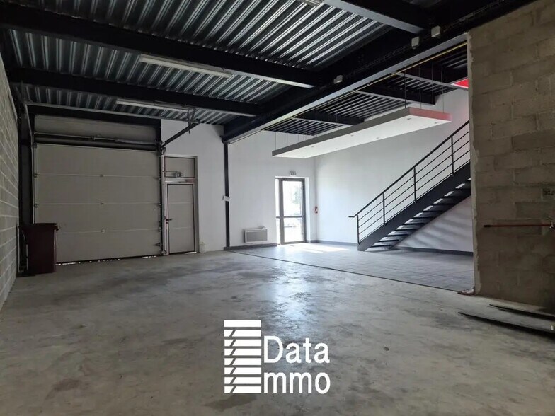 Industrial in Bussy-Saint-Georges for lease - Building Photo - Image 3 of 7