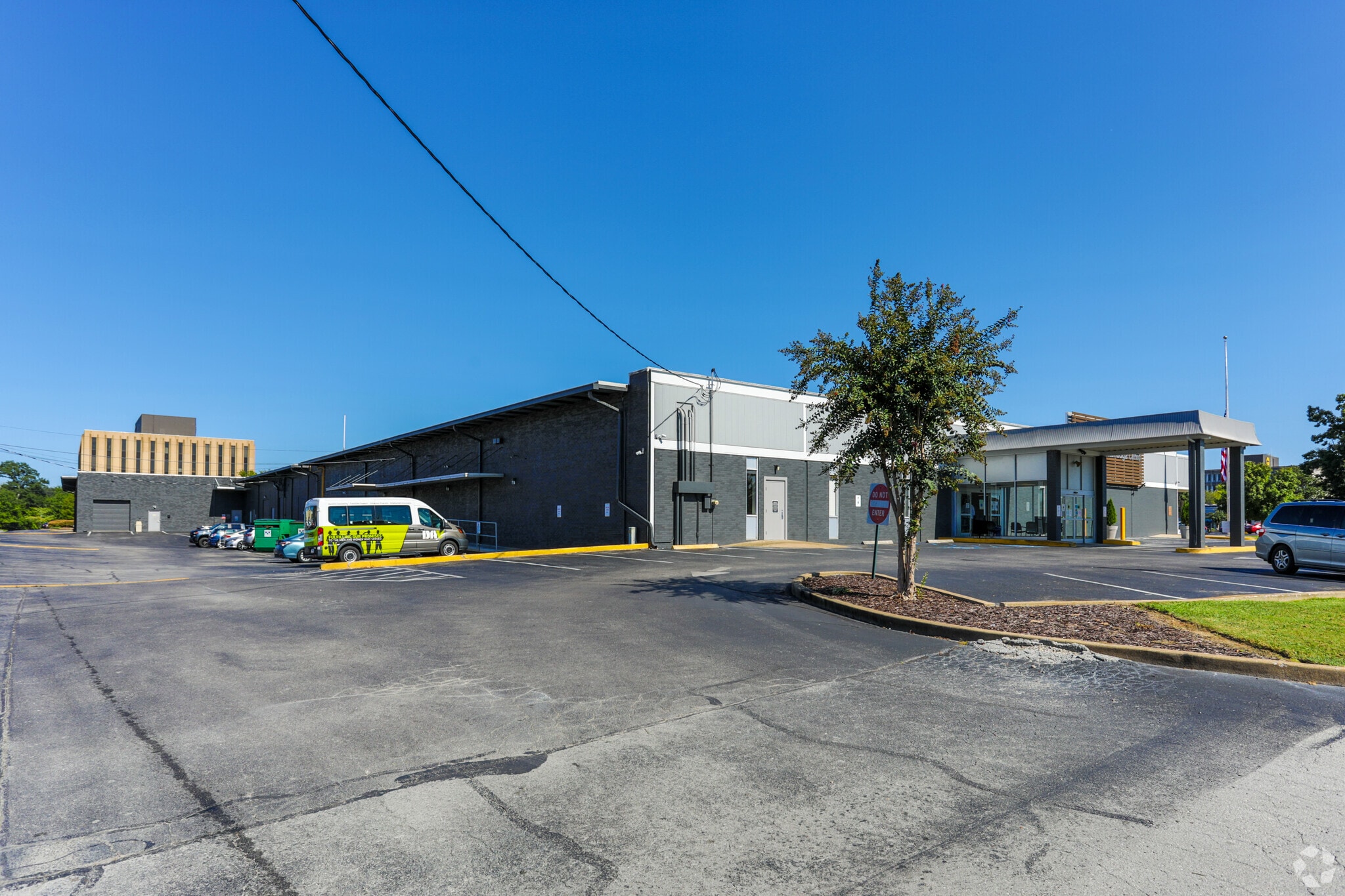 5715 Uptain Rd, Chattanooga, TN for sale Primary Photo- Image 1 of 22