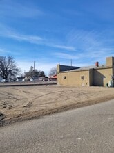 102 5th St, Wilder, ID à louer Photo intérieure- Image 2 de 11