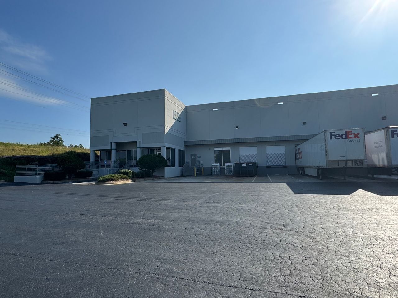 3105 Sweetwater Rd, Lawrenceville, GA for lease Building Photo- Image 1 of 1