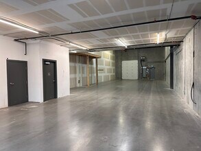 3425 189th St, Surrey, BC for lease Interior Photo- Image 2 of 5