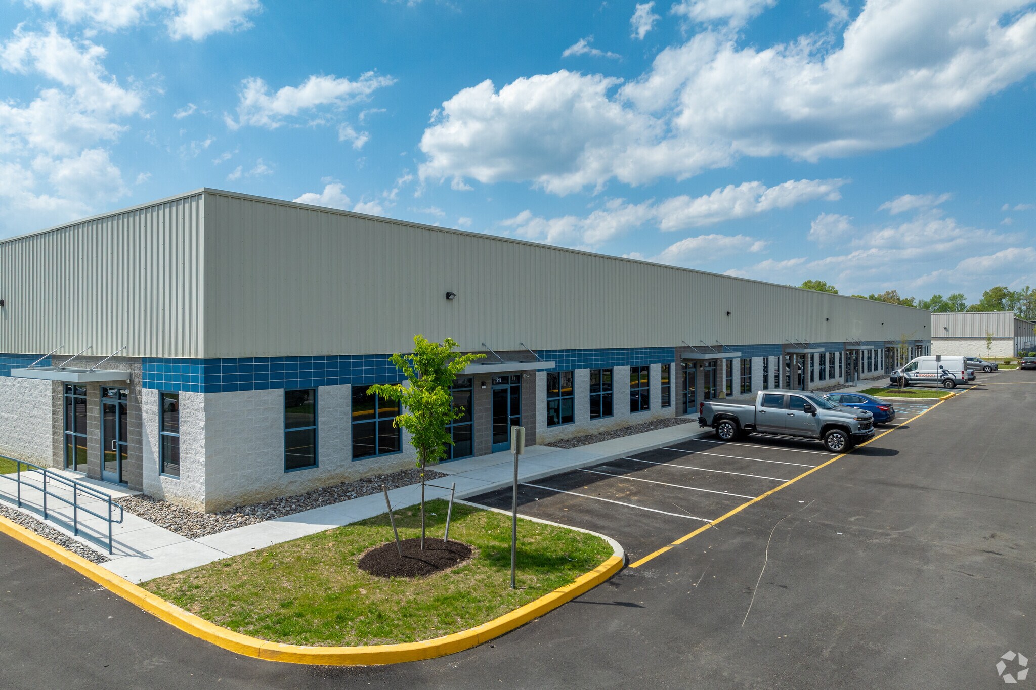 200 Carson Drive, Bear, DE à louer Photo du bâtiment- Image 1 de 11