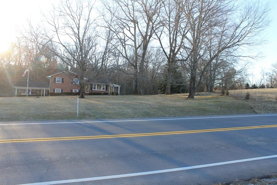 2154 Lewisburg Pike, Franklin, TN à louer - Photo du bâtiment - Image 3 de 30