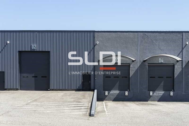 20-24 Avenue Du 24 Août 1944, Corbas for lease Building Photo- Image 1 of 13
