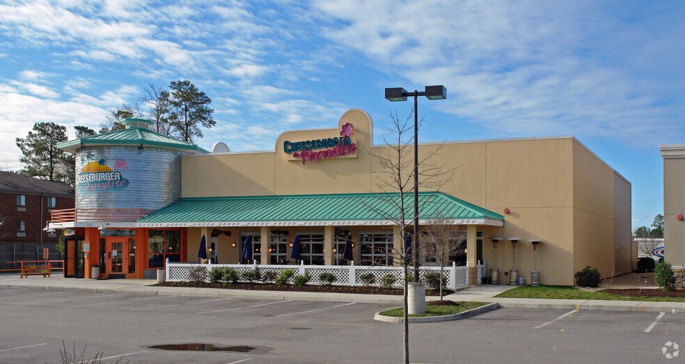 12361 Hornsby Ln, Newport News, VA à vendre - Photo du bâtiment - Image 3 de 38