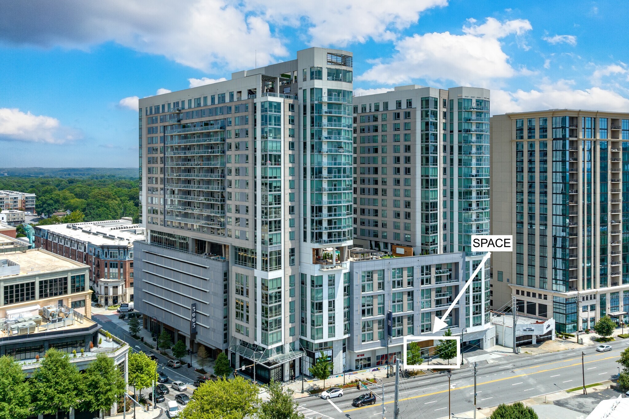 3005 Peachtree Rd NE, Atlanta, GA à louer Photo du bâtiment- Image 1 de 11