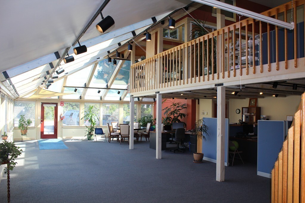 430 Maple St, Danvers, MA for lease Interior Photo- Image 1 of 25