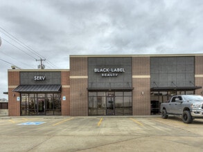 120 SE 19th St, Moore, OK for lease Interior Photo- Image 2 of 26