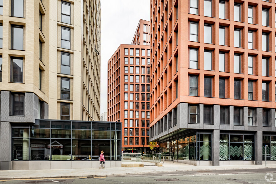 1 Lister Venice St, Manchester à louer - Photo du bâtiment - Image 3 de 8