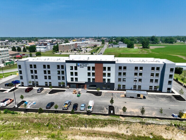 Hilton Dual-Brand Portfolio Kokomo, IN portefeuille de 2 propriétés à vendre sur LoopNet.ca - Photo principale - Image 3 de 3