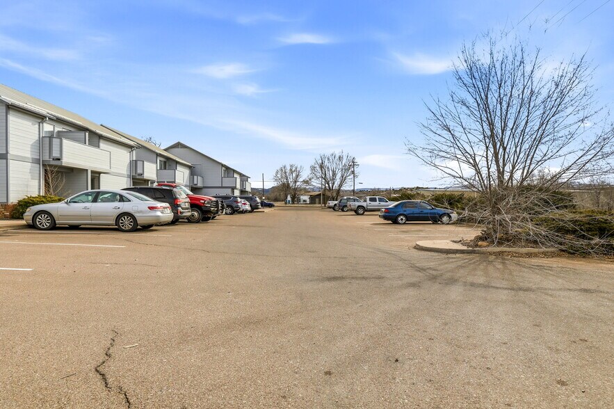 44 N Aldrice Burk Dr, Springerville, AZ à vendre - Photo du bâtiment - Image 3 de 5