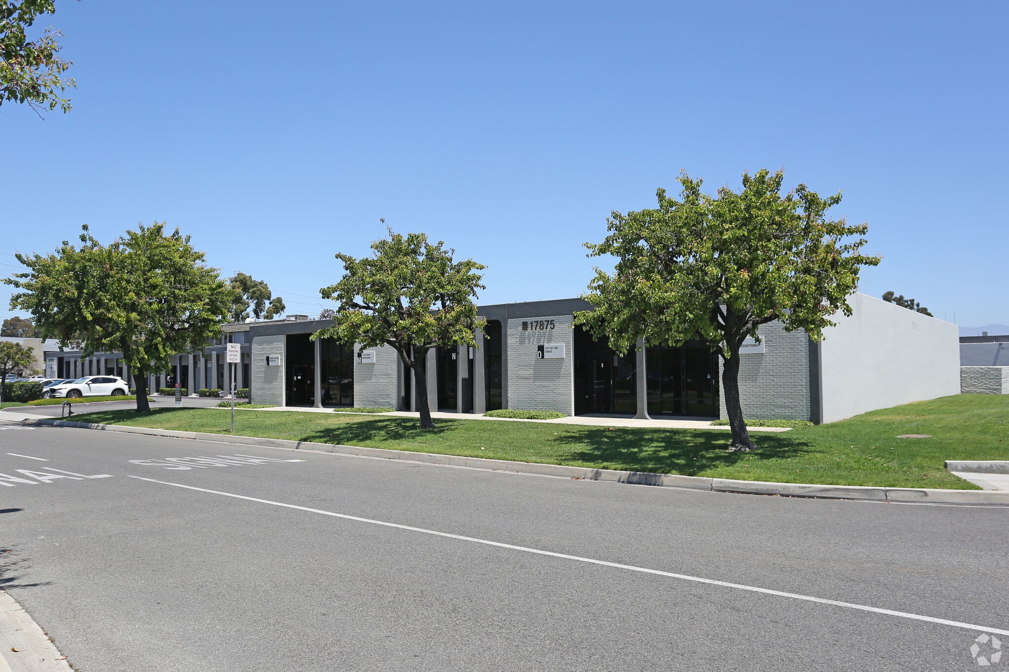 17875 Sky Park Cir, Irvine, CA for lease Primary Photo- Image 1 of 12