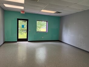 1009 W Wisconsin Ave, Sparta, WI for lease Interior Photo- Image 2 of 3