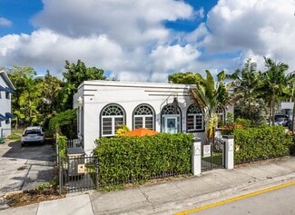 Plus de détails pour 575 NE 61st St, Miami, FL - Services hôteliers à vendre