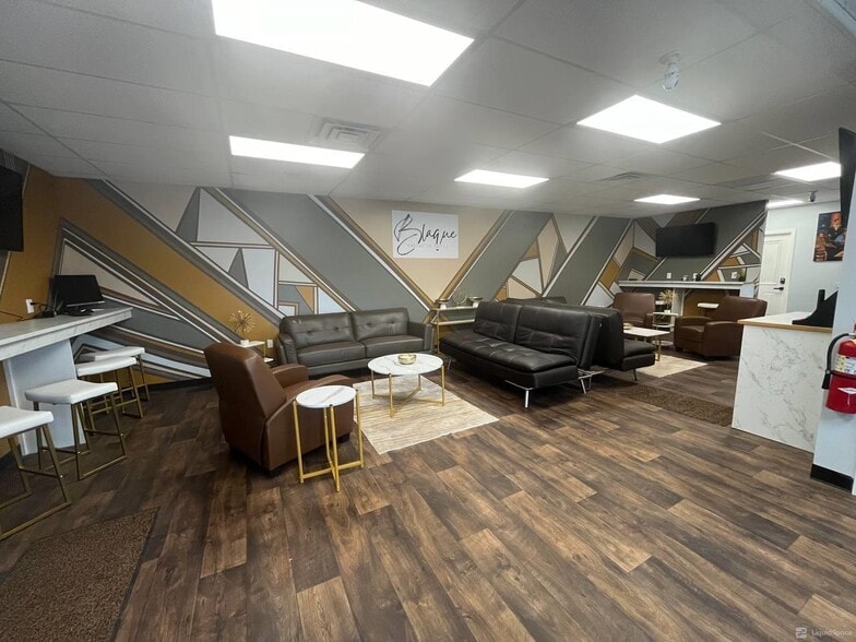 3293 Hwy 78, Snellville, GA à louer - Photo intérieure - Image 1 de 5