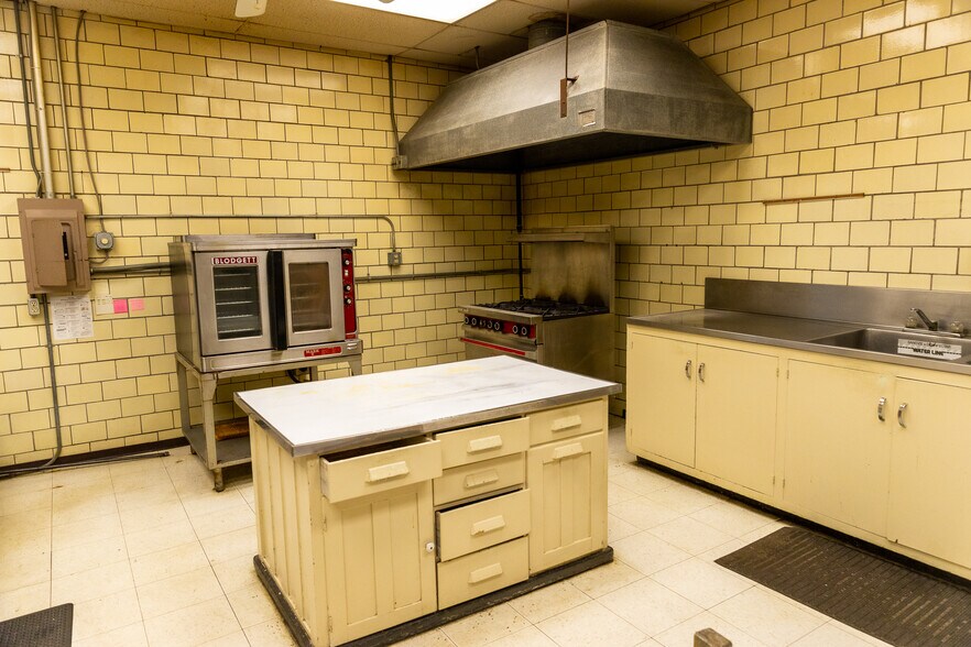 3500 W National Rd, Springfield, OH à vendre - Photo intérieure - Image 3 de 45