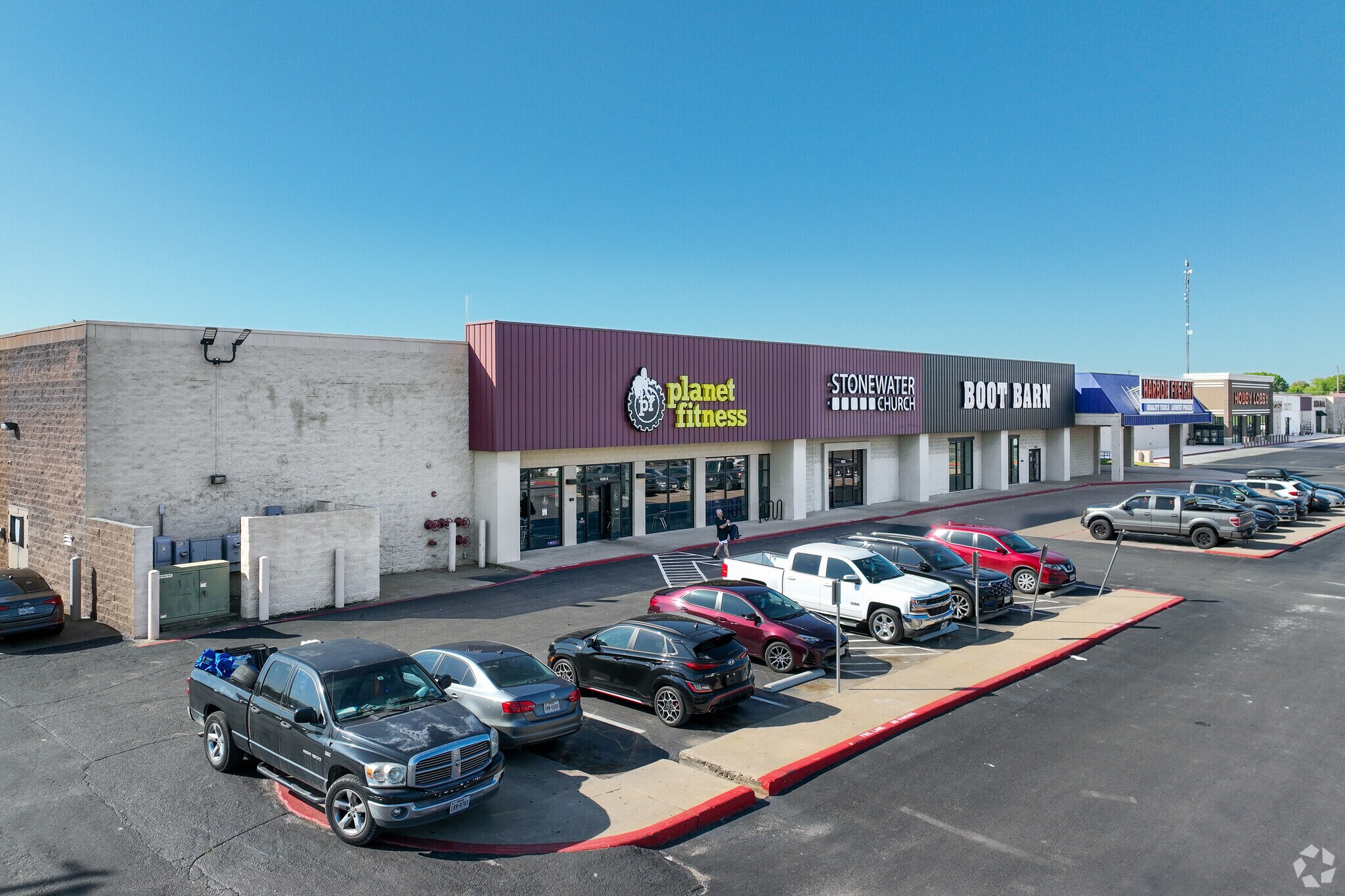 1663 W Henderson St, Cleburne, TX à louer Photo principale- Image 1 de 5