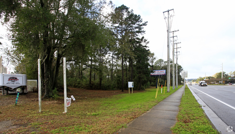 3465 Mahan Dr, Tallahassee, FL à vendre - Photo du b timent - Image 2 de 6