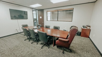 8727 Fallbrook Dr, Houston, TX for lease Interior Photo- Image 2 of 13